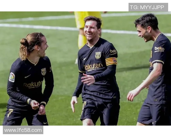 热刺与不莱梅激战正酣双方争夺胜利的关键时刻解析 热刺与不莱梅激战正酣双方争夺胜利的关键时刻解析